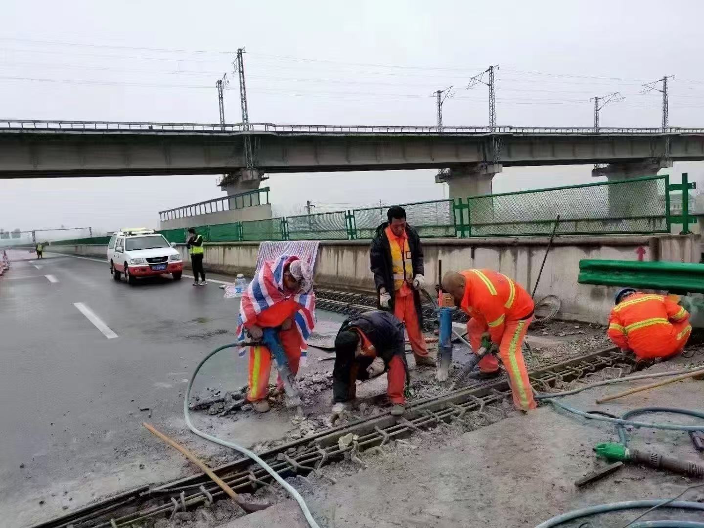 崇仁桥梁伸缩缝抢修料